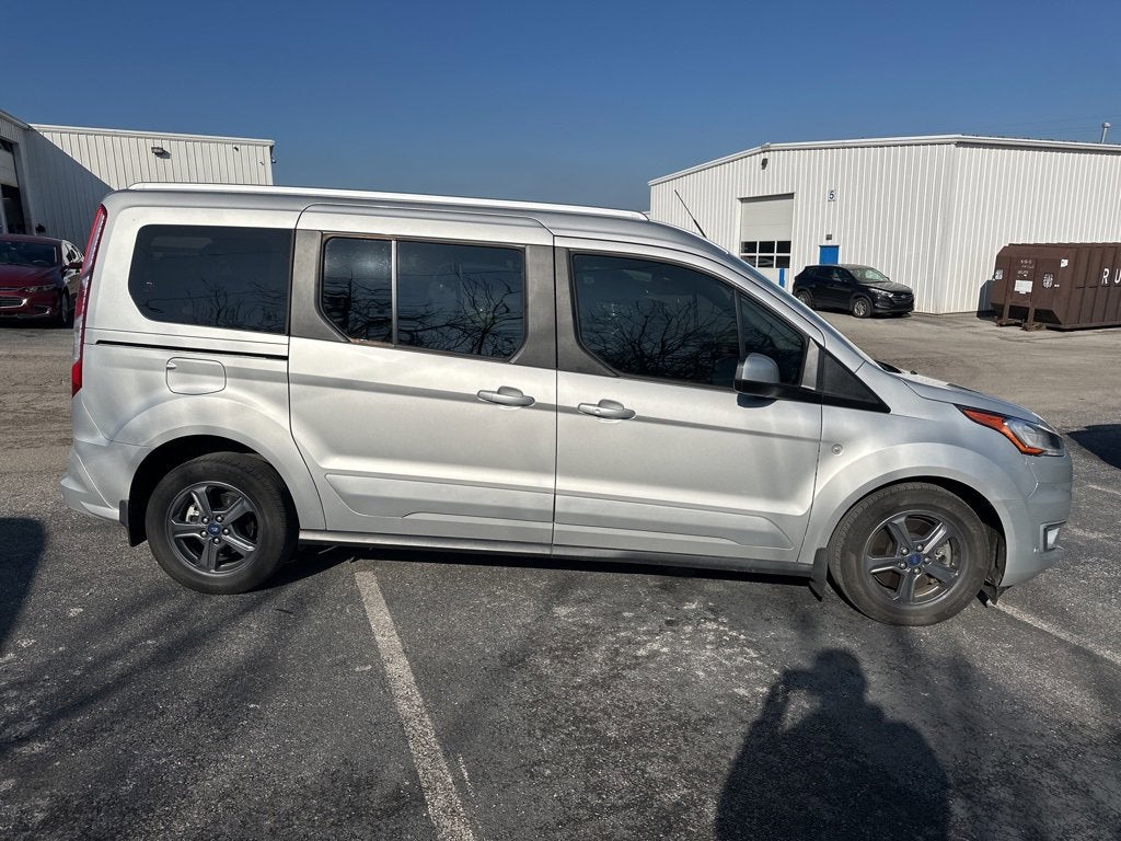 2023 Ford Transit Connect Wagon Titanium