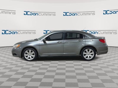 2012 Chrysler 200 Touring