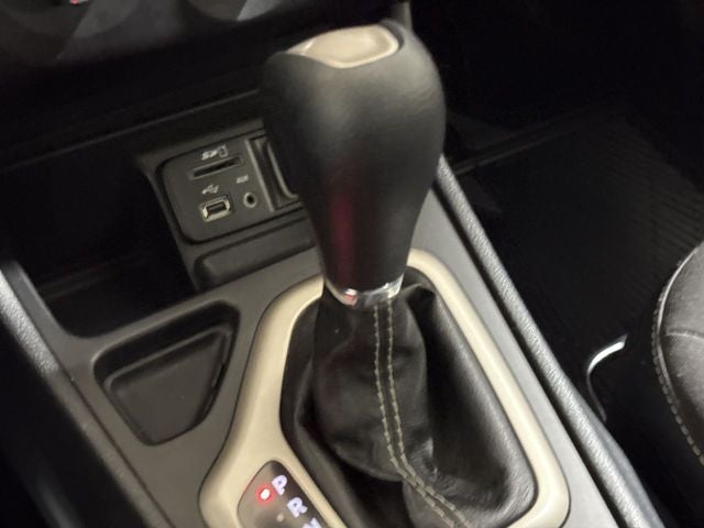 2015 Jeep Cherokee Sport