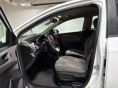 2018 Chevrolet Sonic LS
