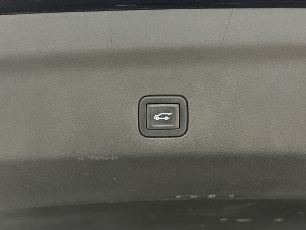 2021 GMC Yukon AT4
