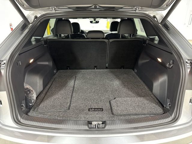 2020 Volkswagen Atlas Cross Sport 3.6L V6 SE w/Technology 4Motion