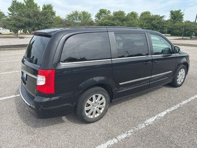 2015 Chrysler Town & Country Touring