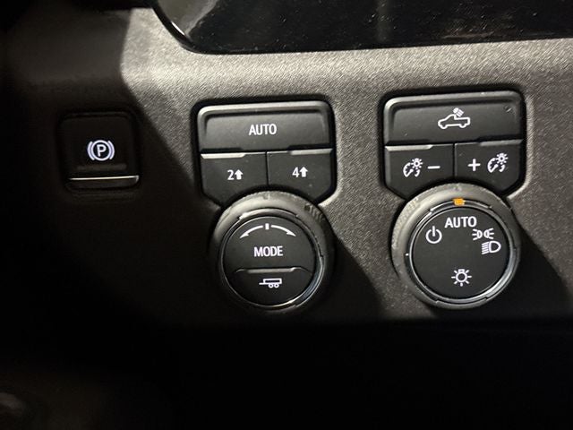 2025 Chevrolet Silverado 1500 LT LT1