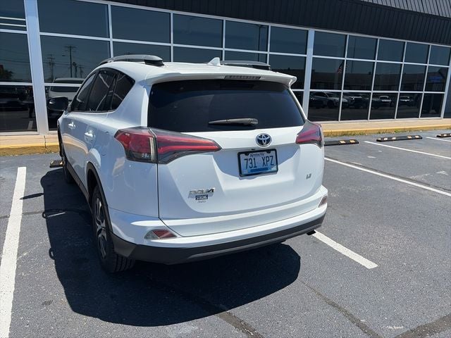 2016 Toyota RAV4 LE