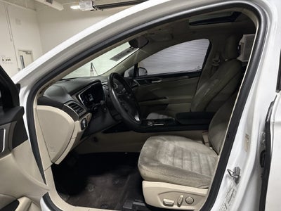 2017 Ford Fusion Hybrid SE