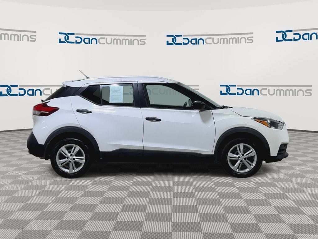 2018 Nissan Kicks S