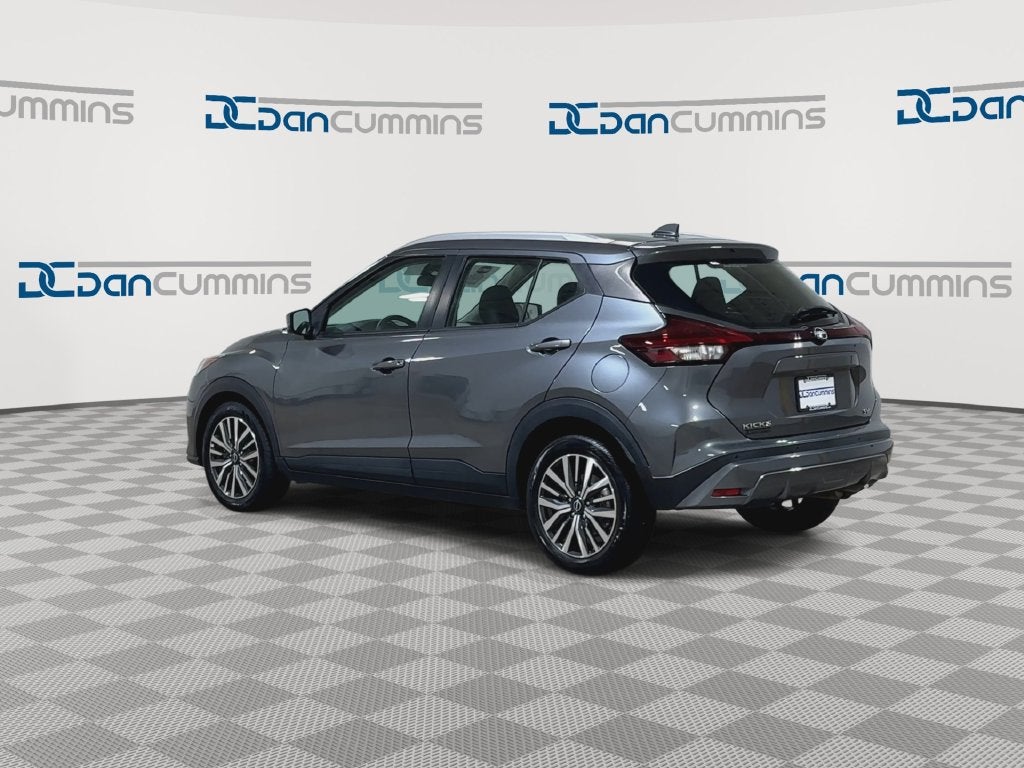 2022 Nissan Kicks SV