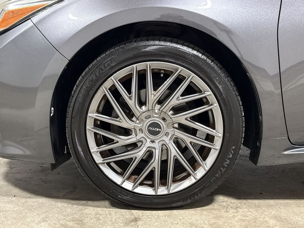 2016 Toyota Avalon Touring