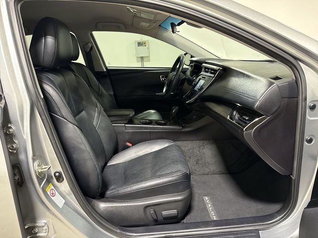 2017 Toyota Avalon XLE