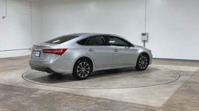 2017 Toyota Avalon XLE