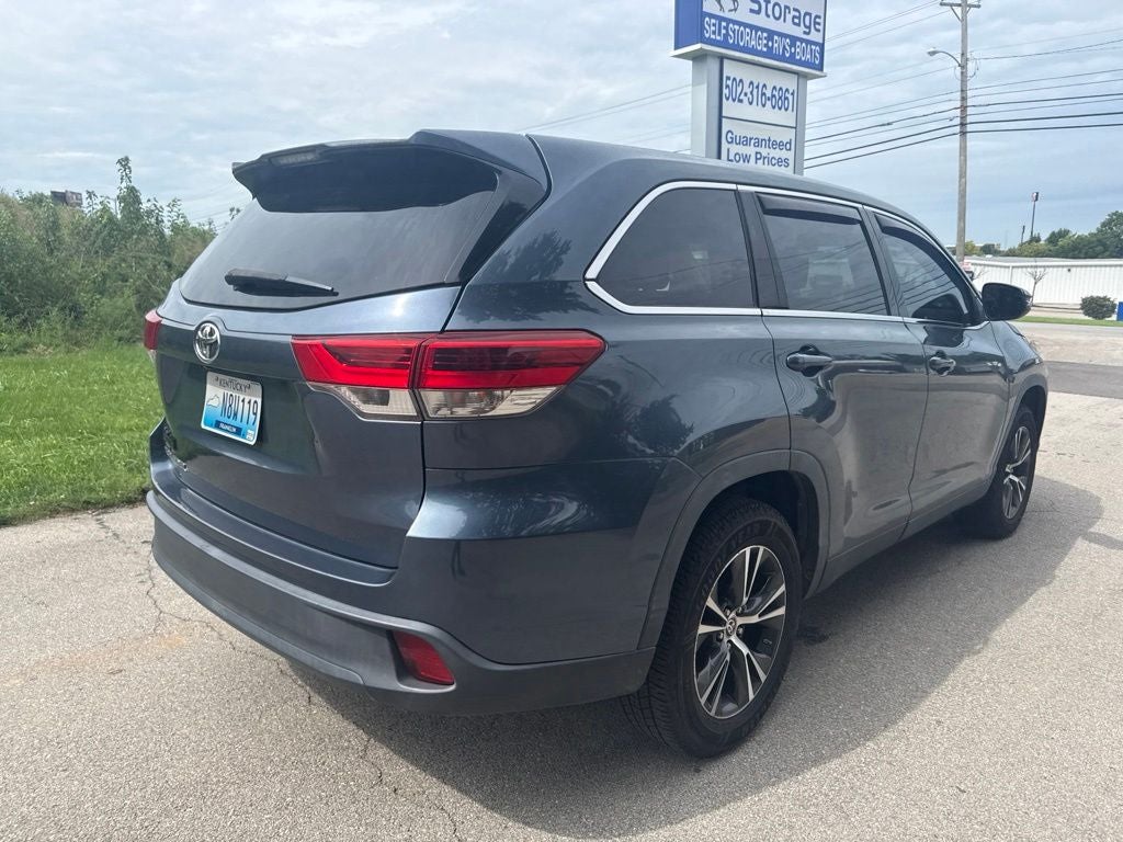 2019 Toyota Highlander LE