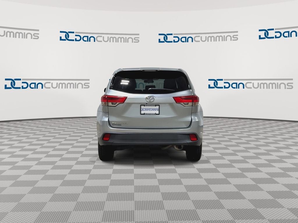 2018 Toyota Highlander LE