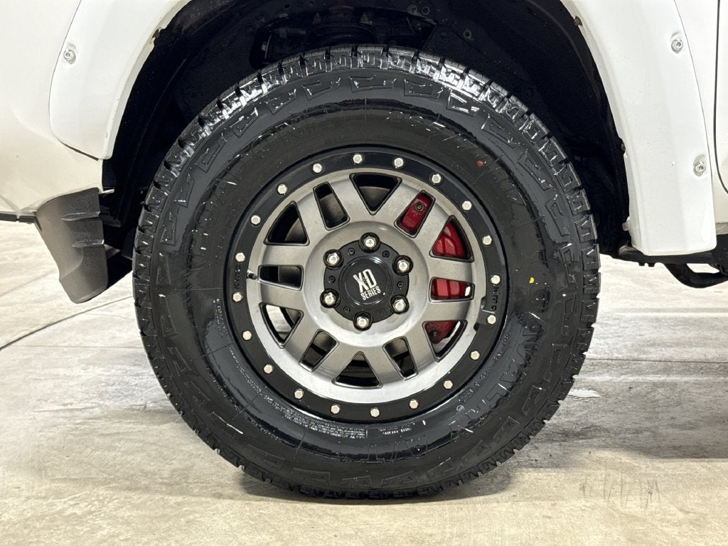 2017 Toyota Tacoma SR5