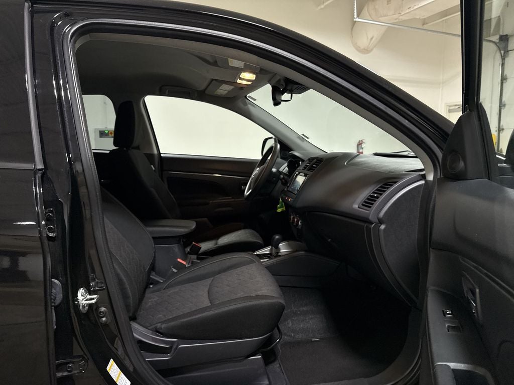 2024 Mitsubishi Outlander Sport 2.0 ES