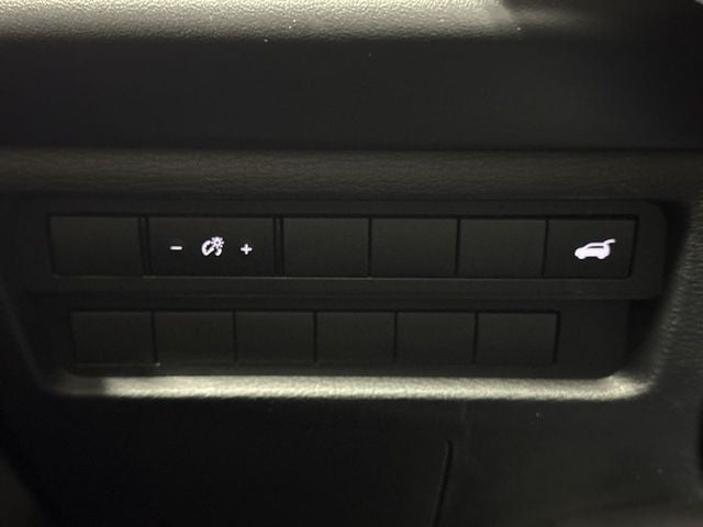 2024 Mitsubishi Outlander SE Black Edition w/Pano Roof