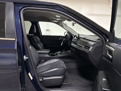 2024 Mitsubishi Outlander SE Black Edition w/Pano Roof