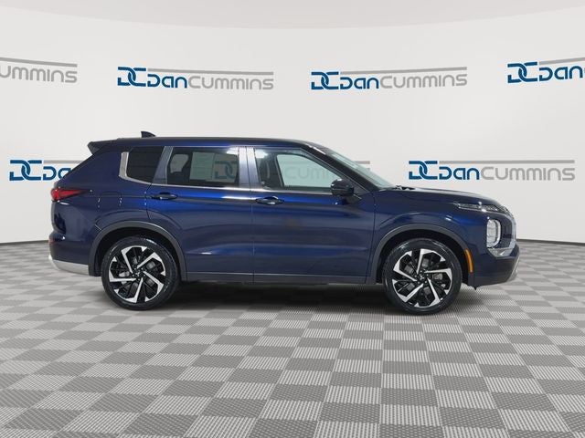 2024 Mitsubishi Outlander SE Black Edition w/Pano Roof