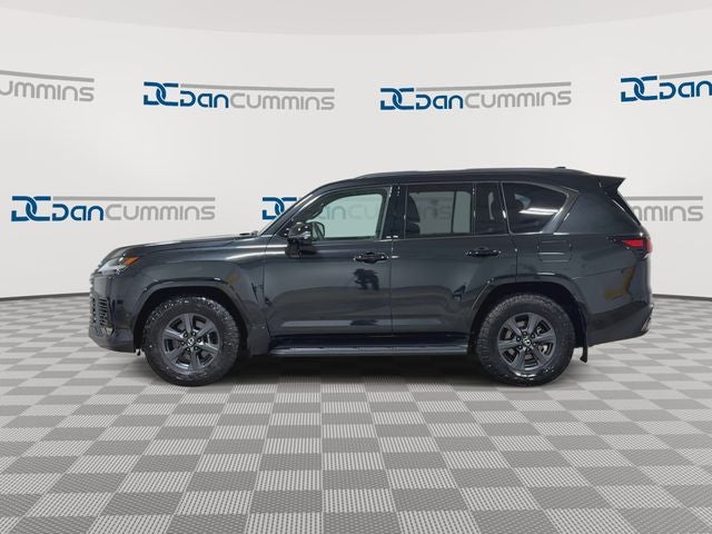 2025 Lexus LX 700h Overtrail