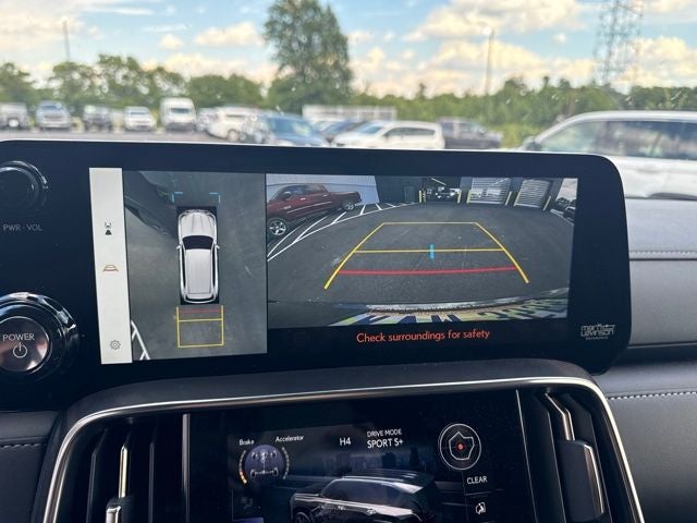 2025 Lexus LX 700h Overtrail
