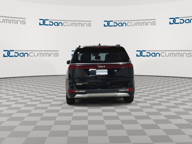 2022 Kia Carnival SX