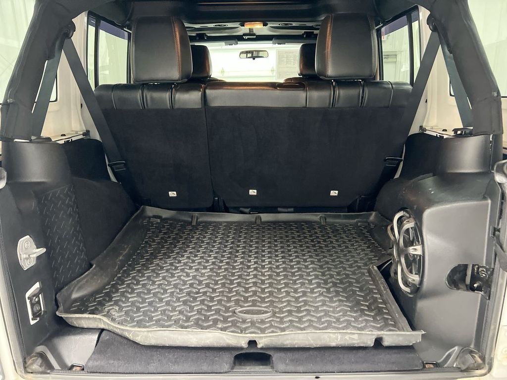 2012 Jeep Wrangler Unlimited Sahara Altitude