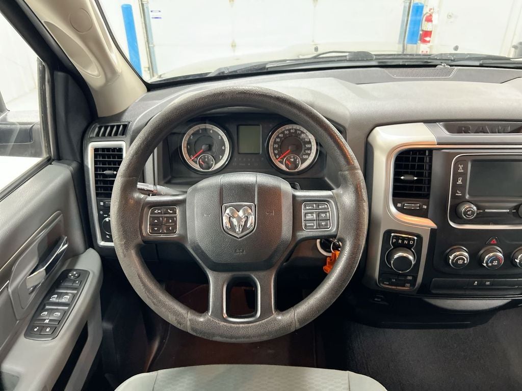 2017 RAM 1500 SLT