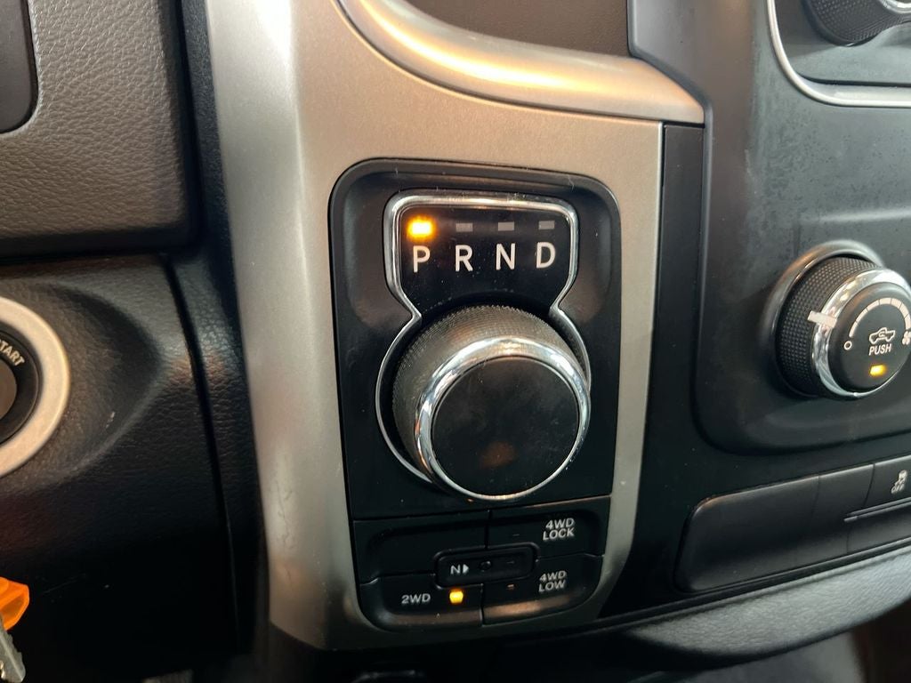 2017 RAM 1500 SLT