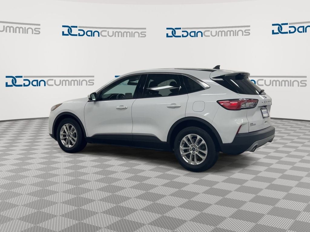 2021 Ford Escape SE