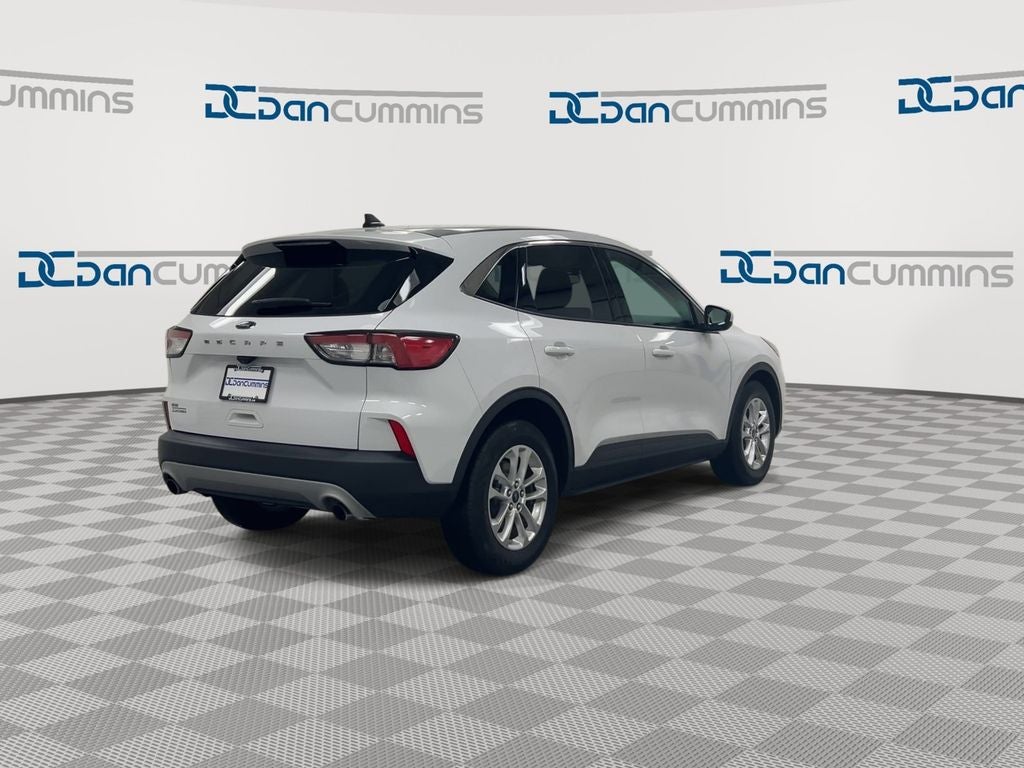 2021 Ford Escape SE