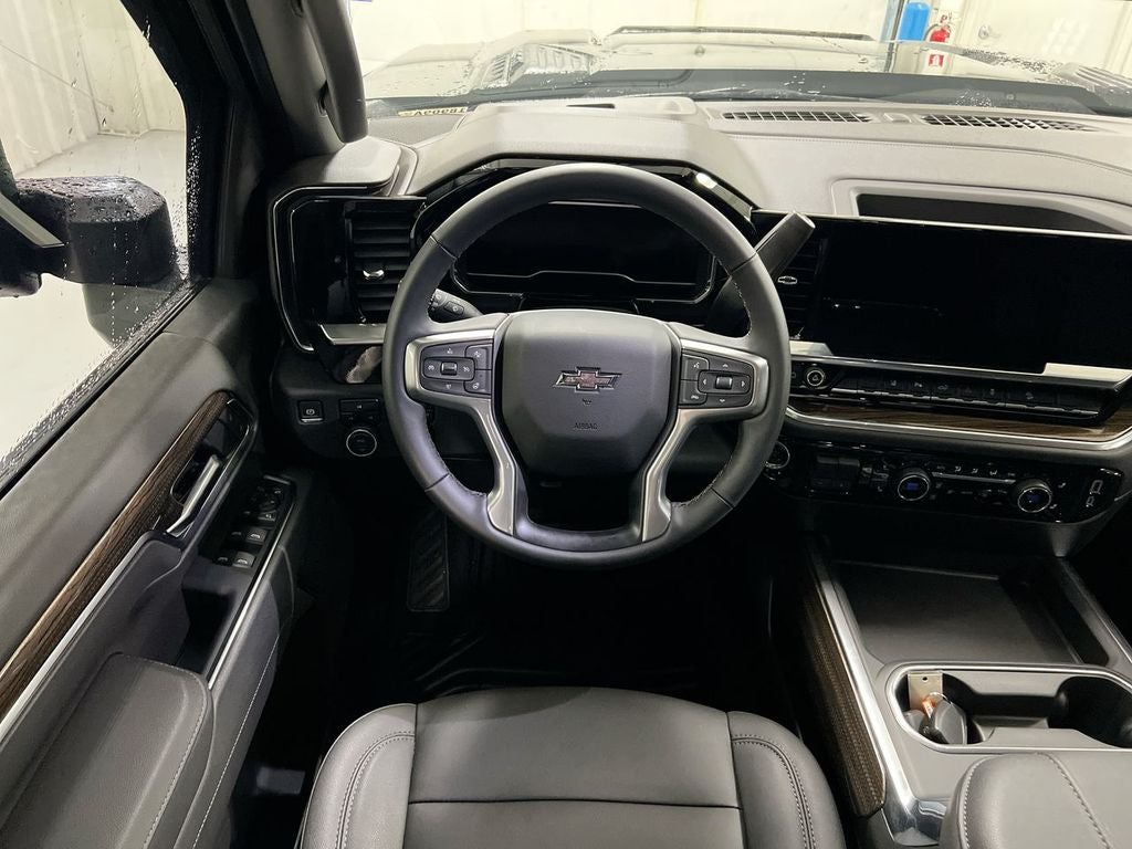 2025 Chevrolet Silverado 2500HD LT