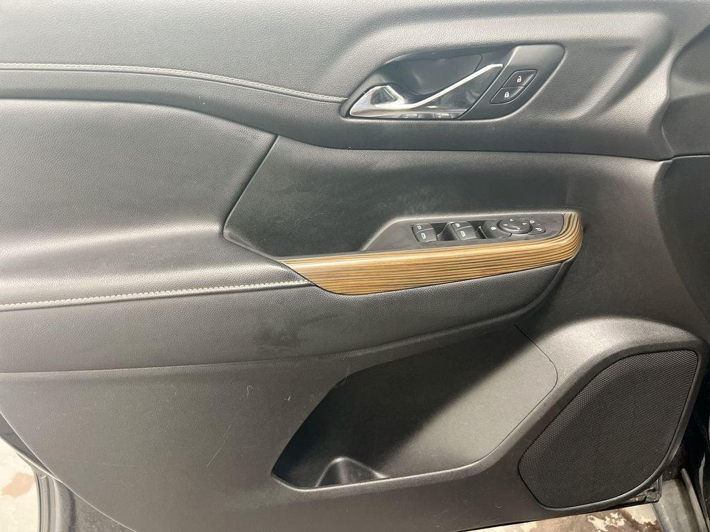 2020 GMC Acadia SLE