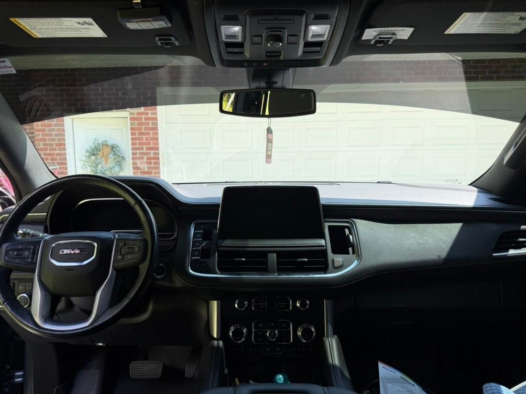 2022 GMC Yukon XL SLT
