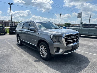 2022 GMC Yukon XL SLT