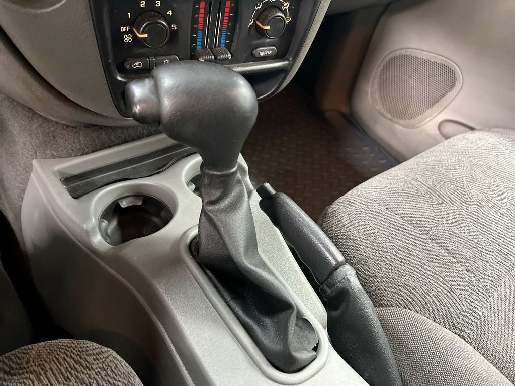 2004 Chevrolet TrailBlazer LS