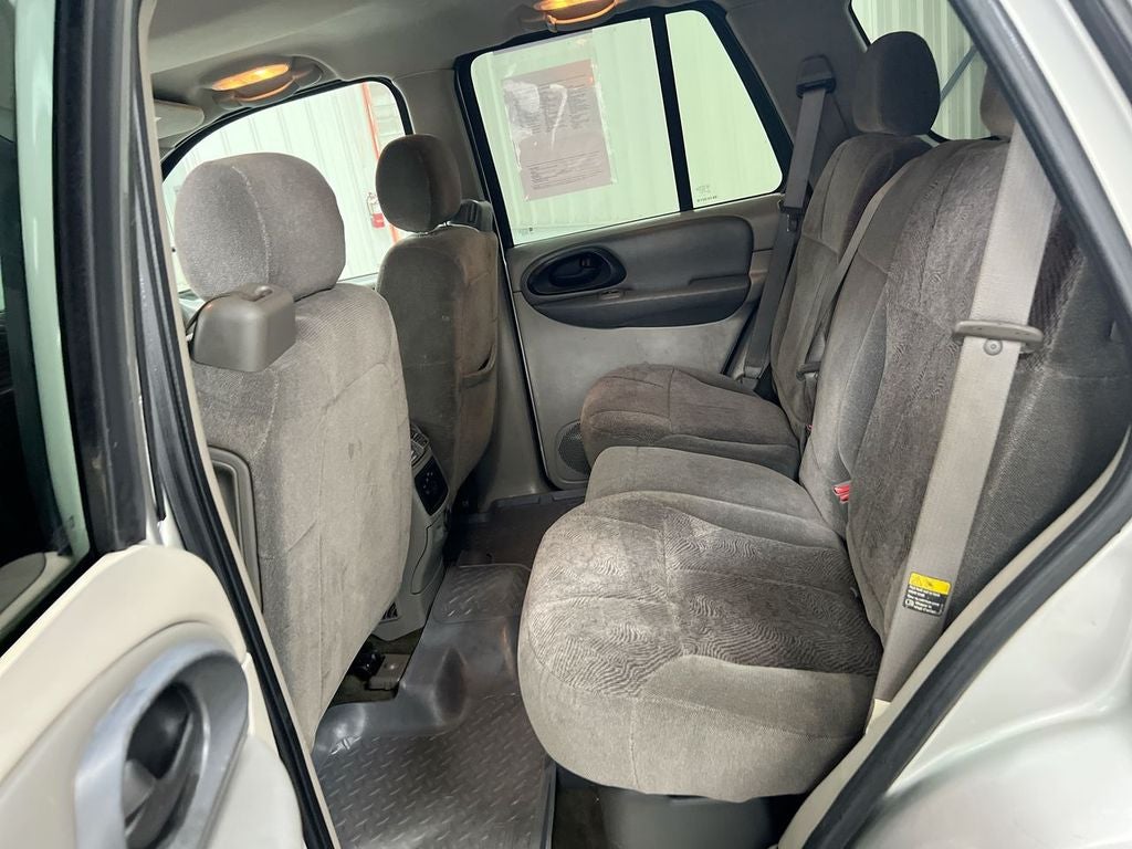 2004 Chevrolet TrailBlazer LS