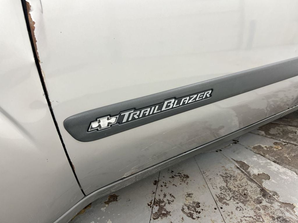 2004 Chevrolet TrailBlazer LS