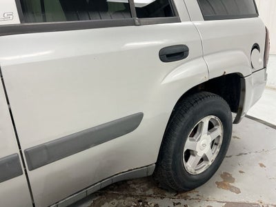 2004 Chevrolet TrailBlazer LS