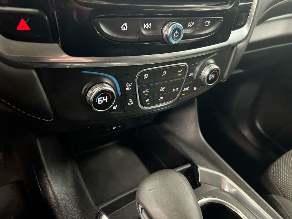 2021 Chevrolet Traverse LT