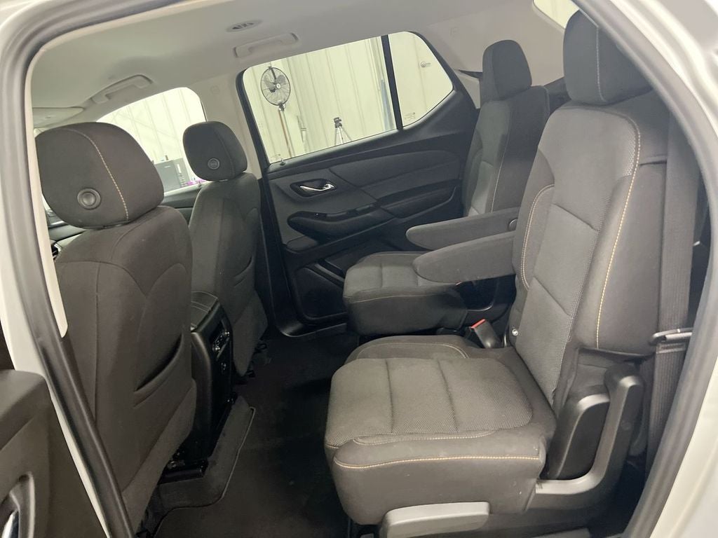 2021 Chevrolet Traverse LT