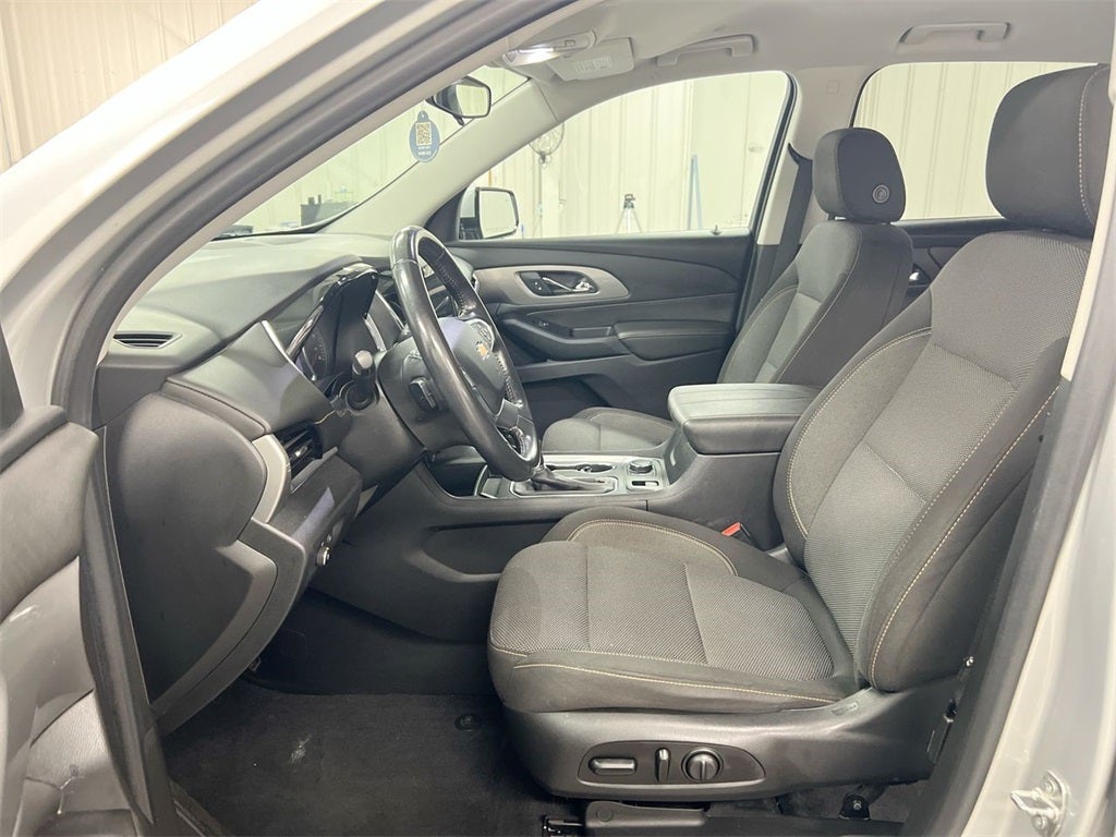 2020 Chevrolet Traverse LT