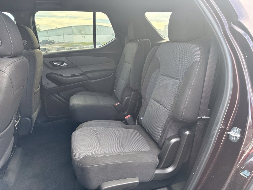 2023 Chevrolet Traverse LT