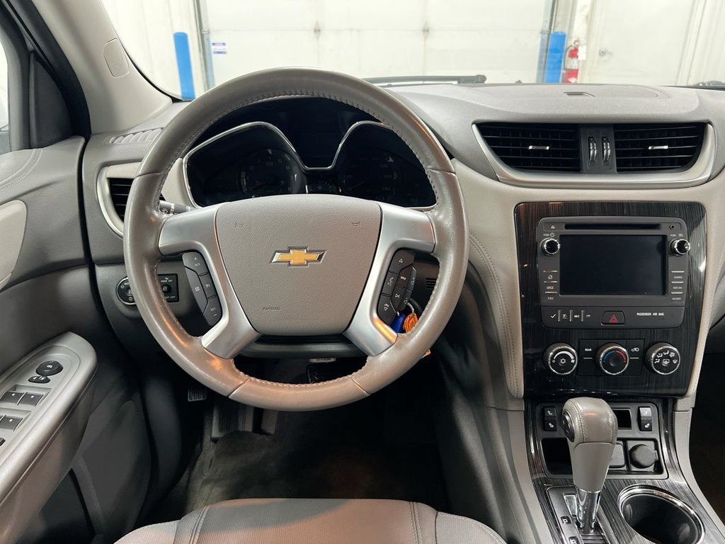 2017 Chevrolet Traverse LT