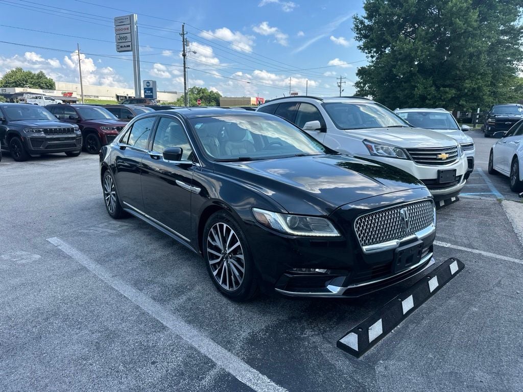 2017 Lincoln Continental Select