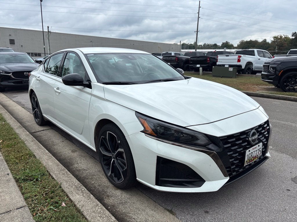 2024 Nissan Altima 2.5 SR