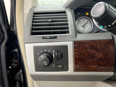 2010 Chrysler Town & Country Touring