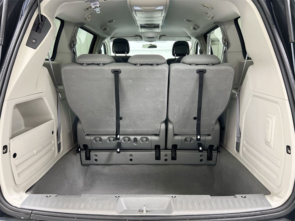 2010 Chrysler Town & Country Touring