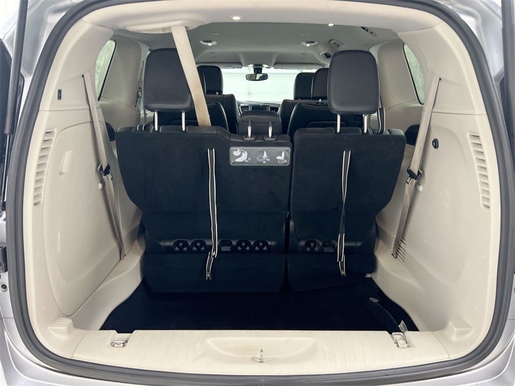 2020 Chrysler Pacifica Touring L