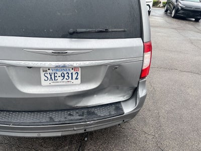 2015 Chrysler Town & Country S