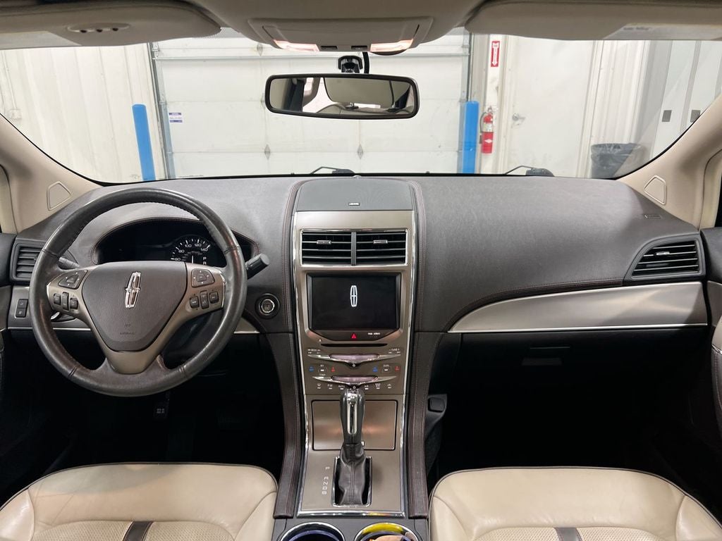 2015 Lincoln MKX Base